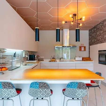 펜션 Herdade De Aroeira Golf & 알마다